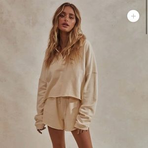 NWT SNDY’S Chill Fleece Set